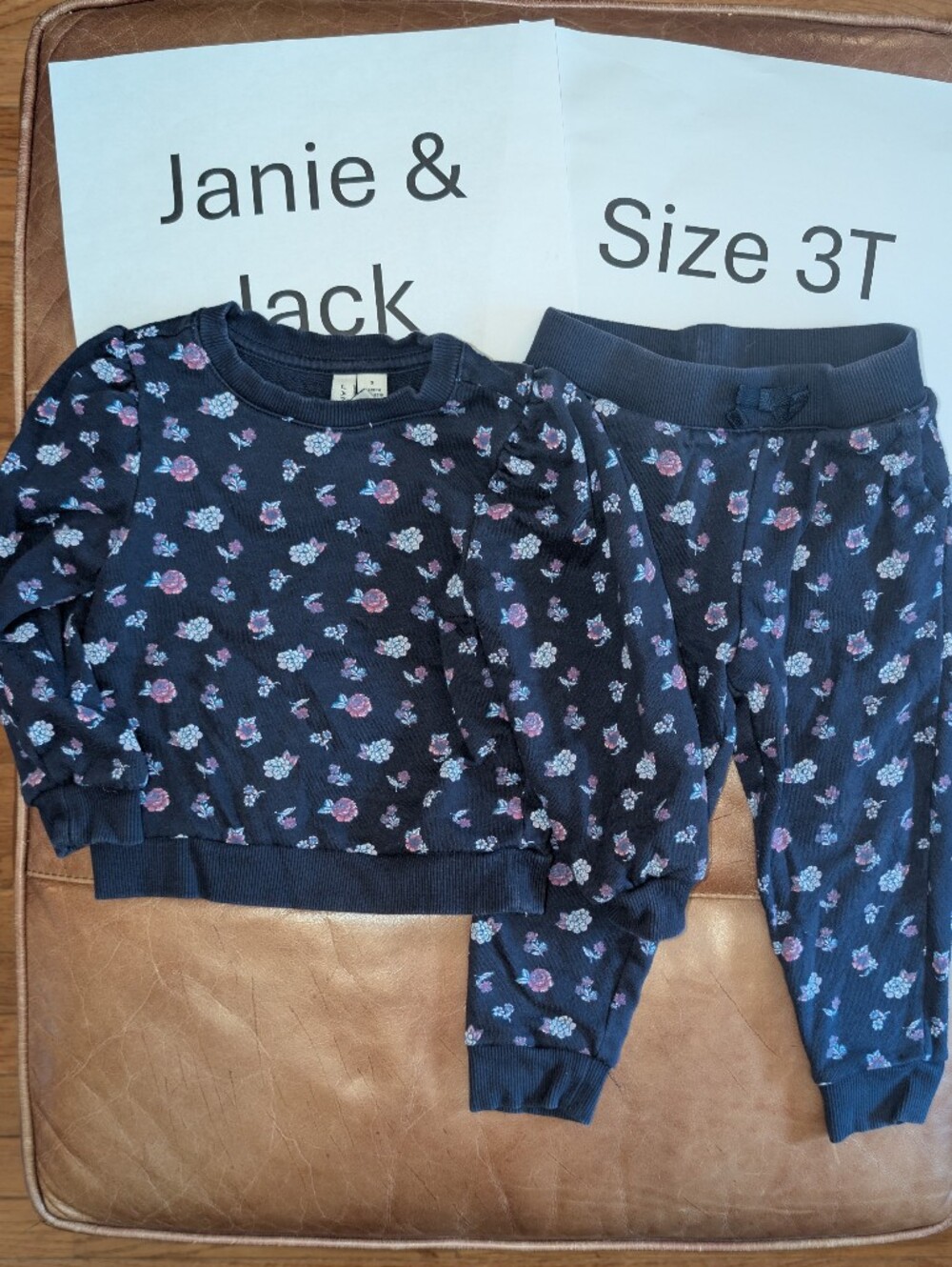 Janie & Jack Flower Print Sweatshirt & Joggers With Pockets